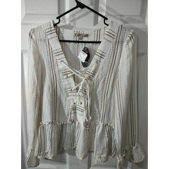 Cozy Casual Top Size M Beige And Brown Long Sleeve String Tie - Picture 4 of 10